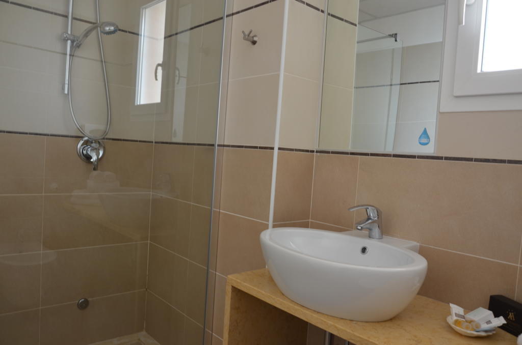 Hotel Mirage Milano Marittima Kültér fotó