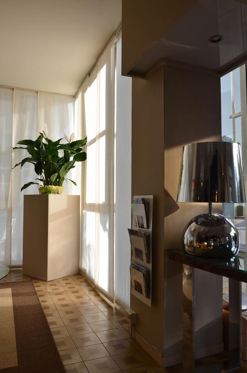 Hotel Mirage Milano Marittima Kültér fotó